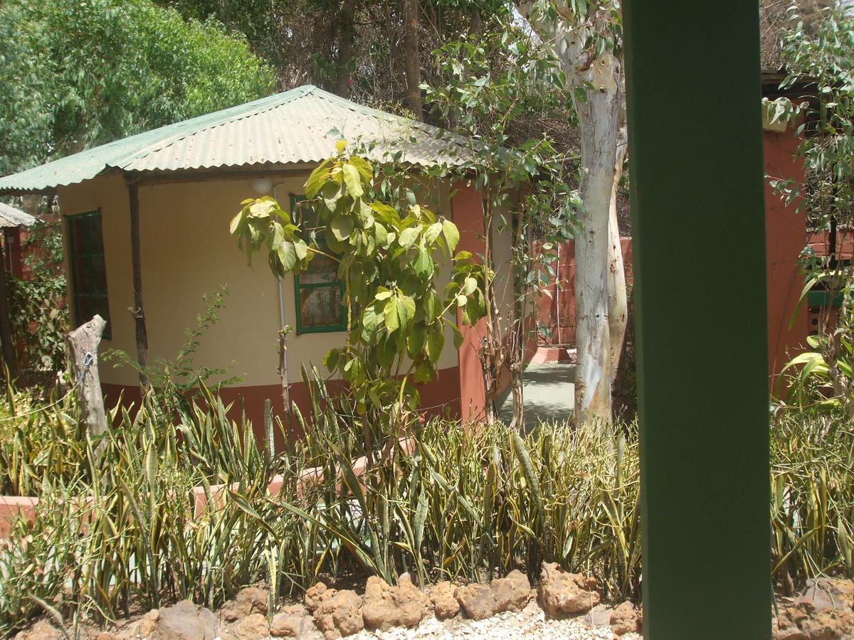 Camping-Sukuta & Lodge Exterior photo